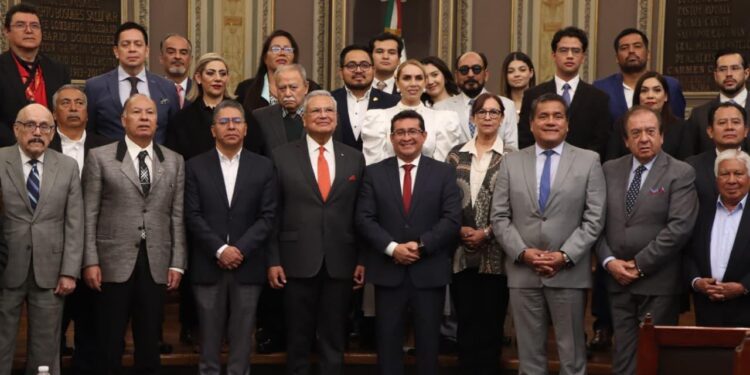 Conmemora el Congreso del Estado el 220 aniversario del natalicio de Benito Juárez García